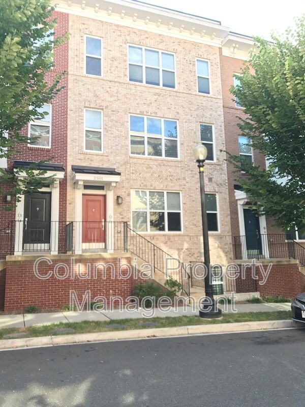 Foto del edificio - 2501 Sayles Pl SE