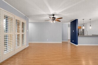 Building Photo - 2615 Marilee Ln