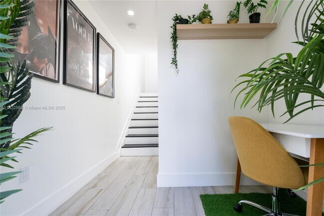 Foto del edificio - 1720 SW 11th St