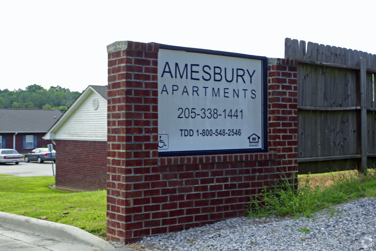 Foto del edificio - Amesbury Apartments