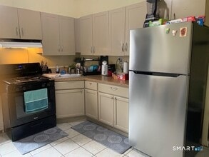 Building Photo - 426 Union Ave