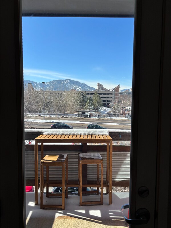 Foto del edificio - 2810 E College Ave