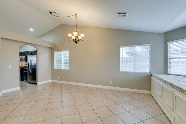 Building Photo - Black Mountain Retreat with Private Casita, Pool & No HOA