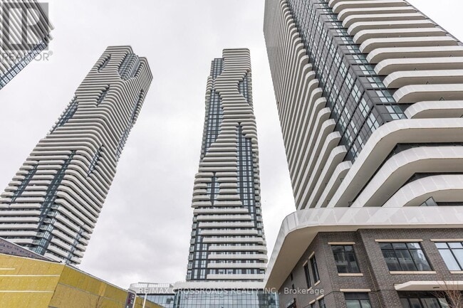 Building Photo - 8 Interchange Wy