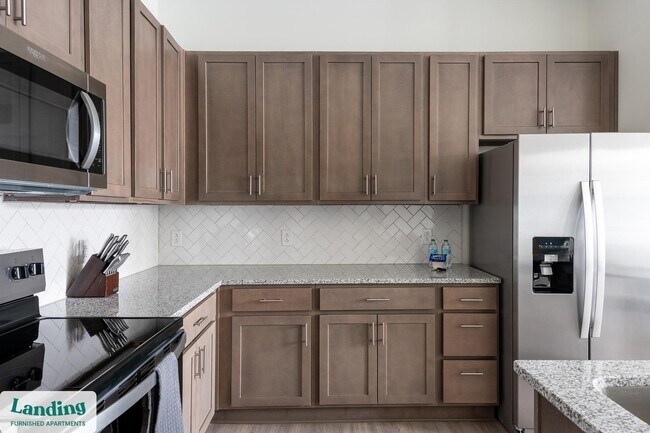 Foto del edificio - 135 Dresser Ln