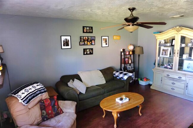 Foto del edificio - 2521 Crosstimbers St