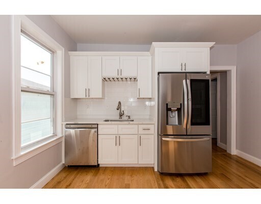 Foto del edificio - 60 Crescent Ave