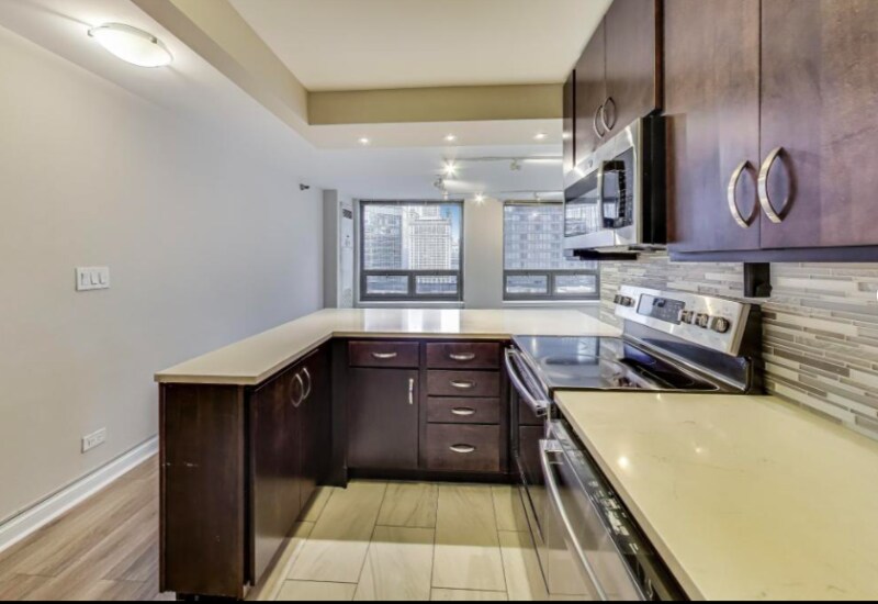 Photo - 440 N Wabash Ave (Chicago, IL)