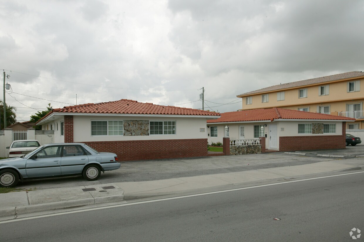 Foto del edificio - 324 NW 57th Ave