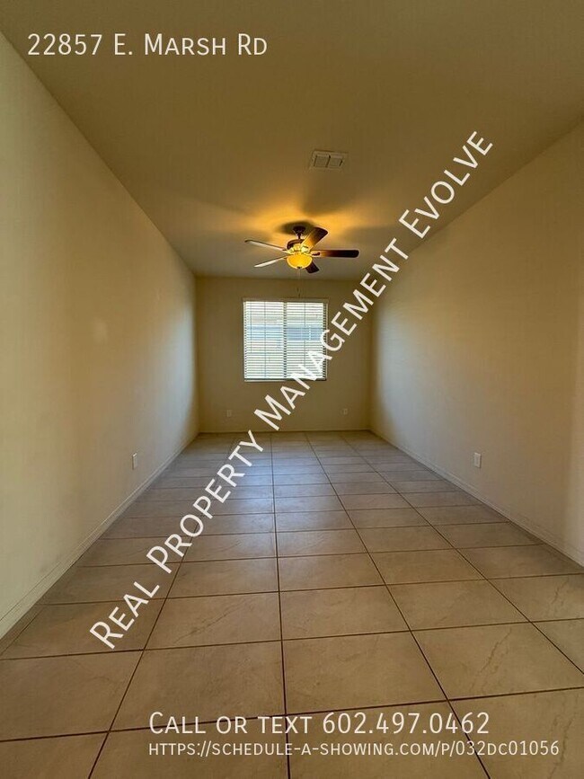 Foto del edificio - 22857 E Marsh Rd