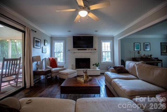 Building Photo - 4011 Windwood Cir