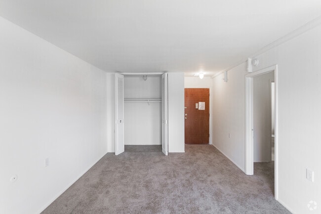 Estudio - 430 ft² - Serenity Manor 55+ Independent Active Living