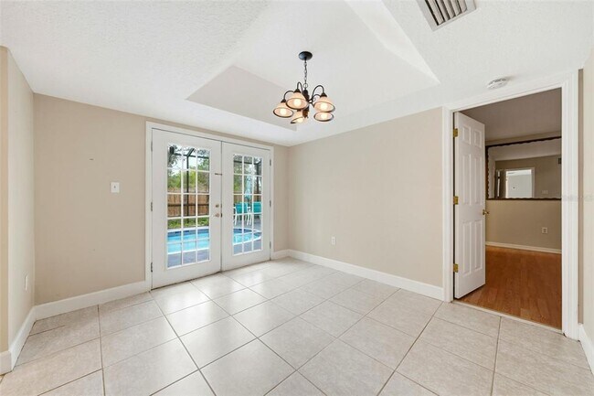 Building Photo - 12311 N Putney Ct