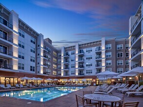 Building Photo - Vermella Harrison