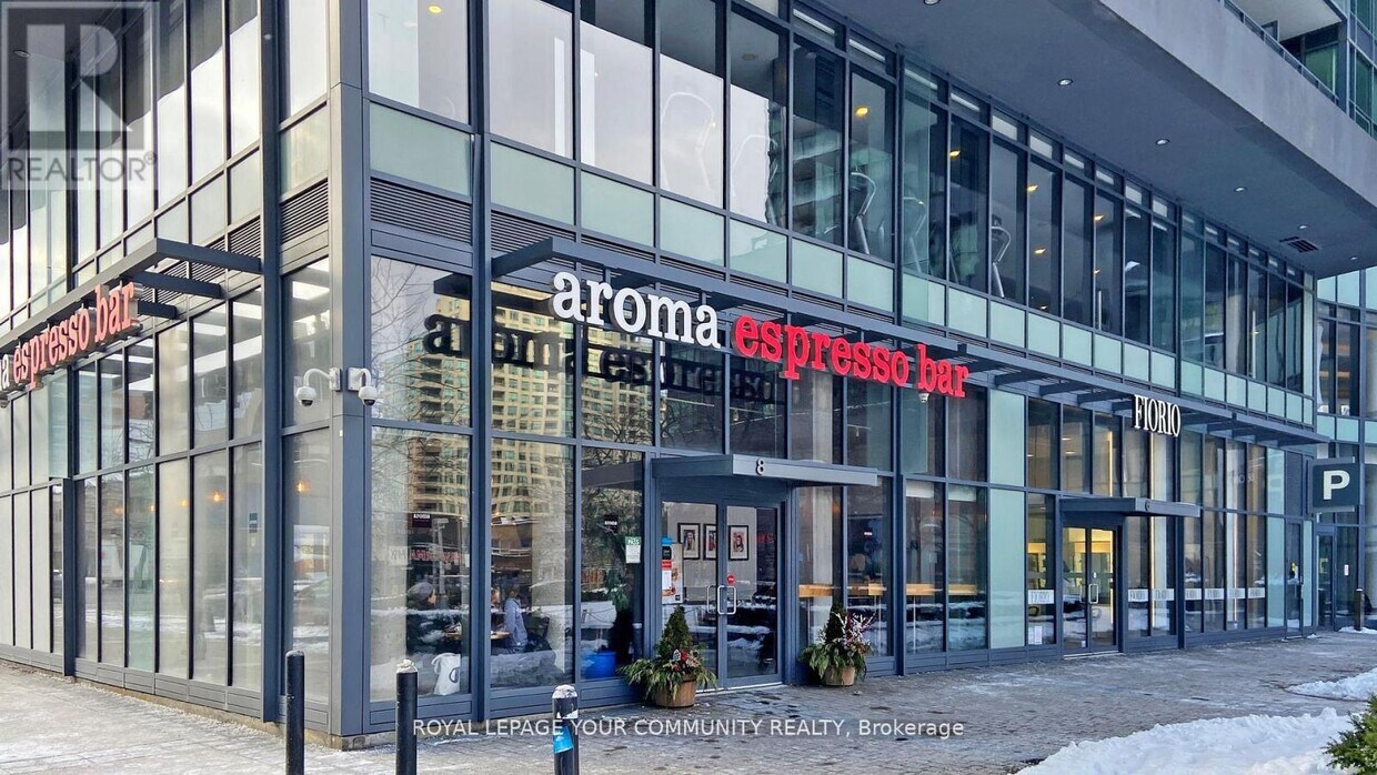 Photo principale - 5162-5162 Yonge St