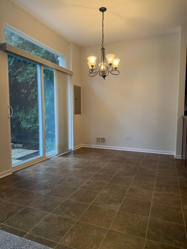 Foto del edificio - 4917 Montauk Dr
