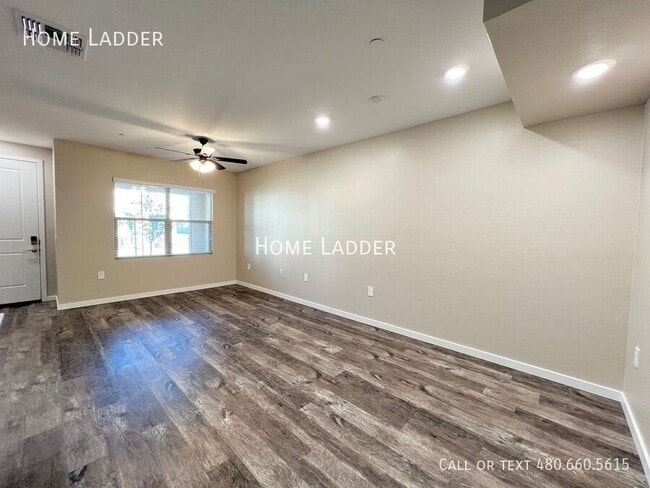 Foto del edificio - 779 E Doral Ave