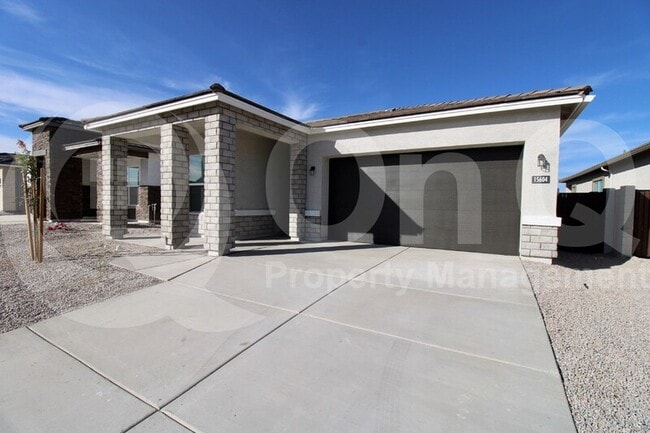 Foto del edificio - 15604 W Smoketree Dr