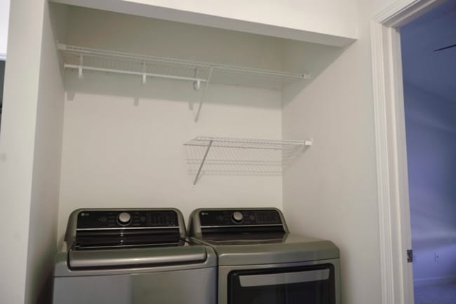 Foto del edificio - 2719 Thornbush Ct