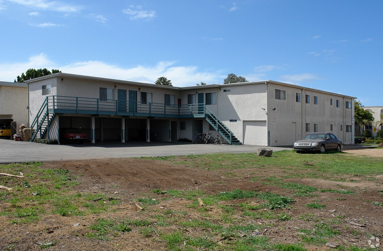 The Acadia Apartments Goleta Ca Apartments Com