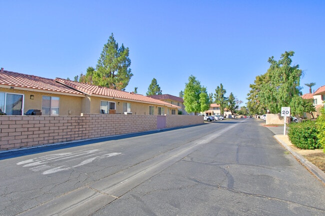 Building Photo - 82567 Ave 48