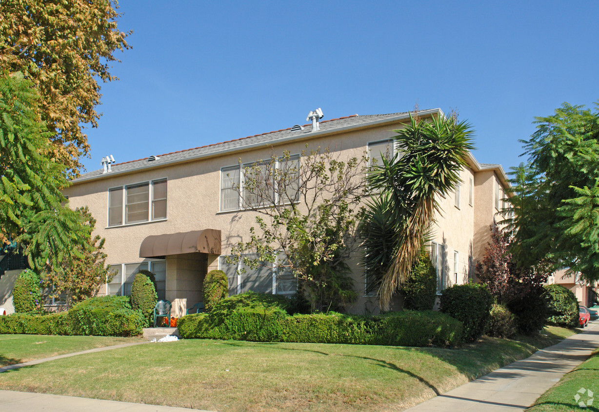 Building Photo - 1546 S Bedford St