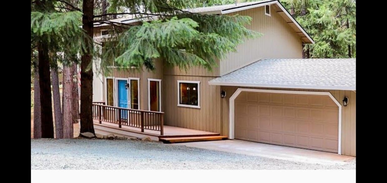 Foto principal - 18111 N Meadow Dr