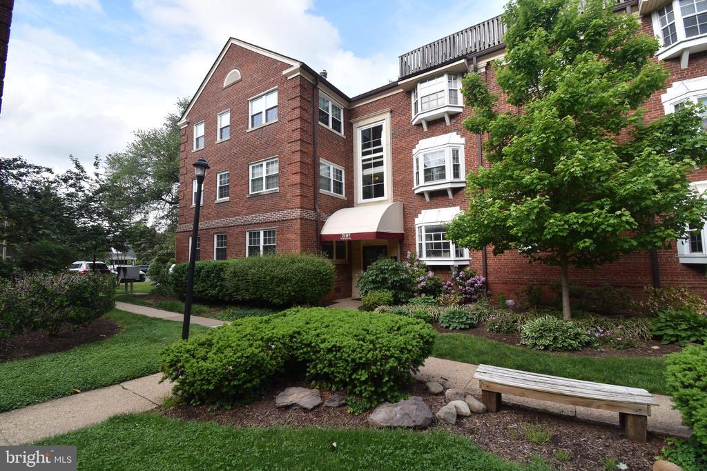 Foto principal - 2107 N Scott St