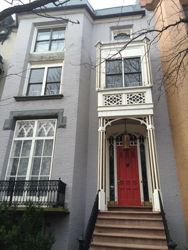 Frente de la casa - 7 Madison Pl