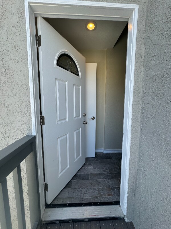Foto principal - 233 Elmira Ave