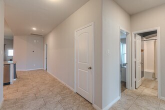 Building Photo - 14207 Irvine Rnch Trl