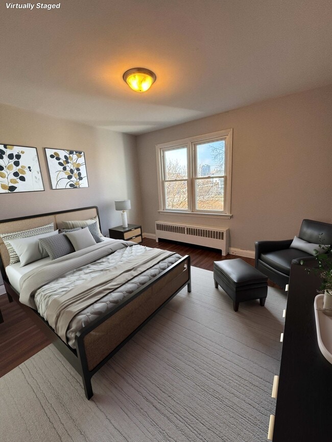 Building Photo - 610 Temple St