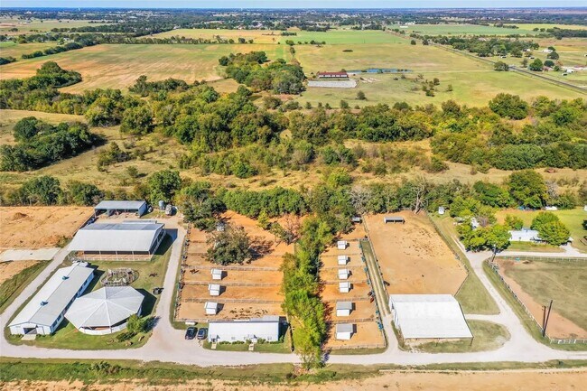 Foto del edificio - 8751 FM2931