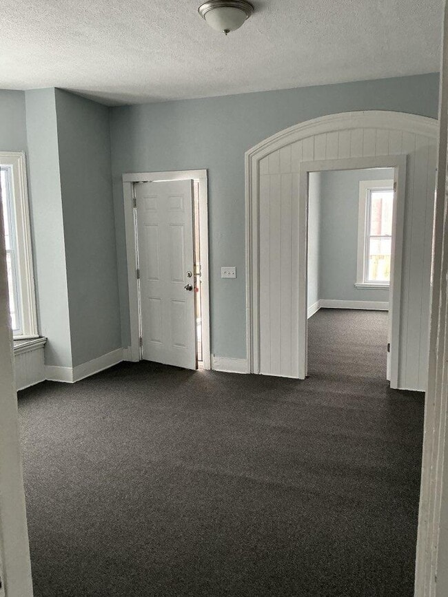 Foto del edificio - 14405 Sylvia Ave