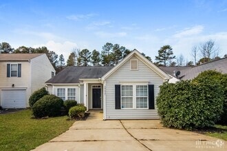 Building Photo - 10437 Hugue Way