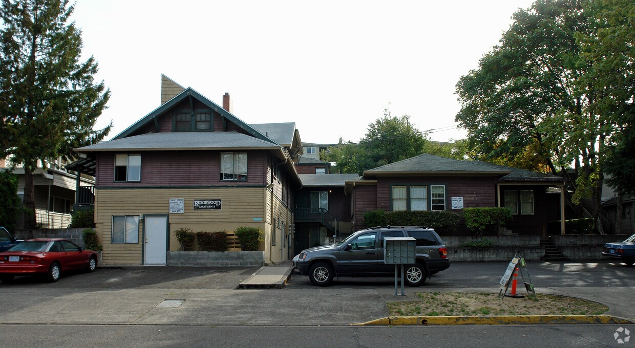 Foto del edificio - Ridgewood Apartments