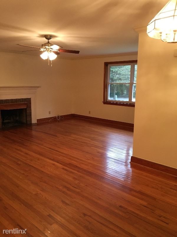 Building Photo - 3 br, 2 bath House - 426 Hobcaw Dr