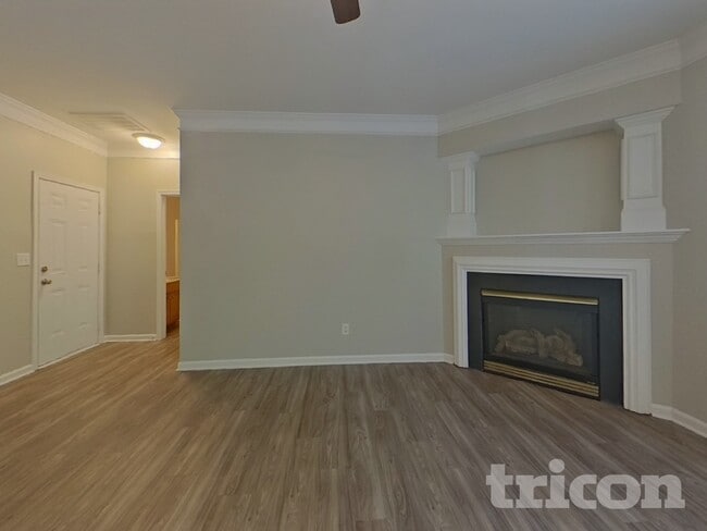 Building Photo - 2721 Forest Grove Ct