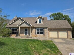 888 N Woodland Dr