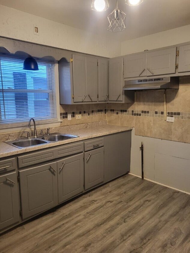 Foto principal - 269 Calhoun St