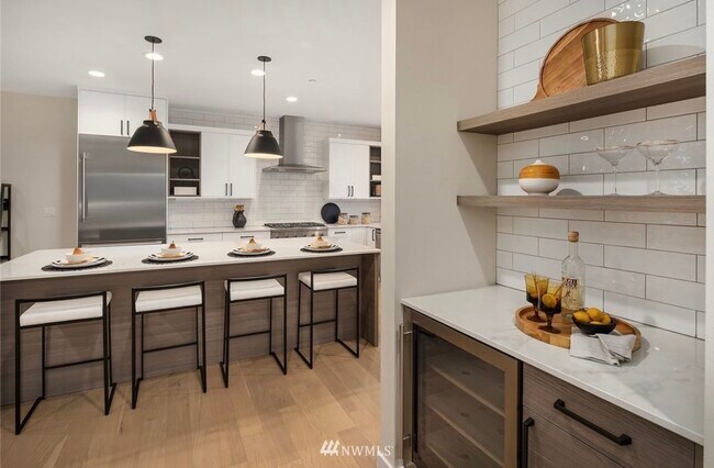 Foto del edificio - 330 3rd Ave S