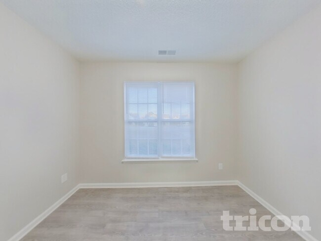 Foto del edificio - 5805 Carolina Manor Ct