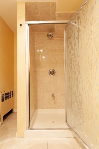 Building Photo - 321 W Valley Stream Blvd