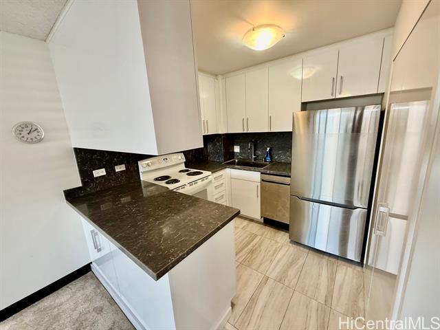 Foto del edificio - 2474 Kapiolani Blvd