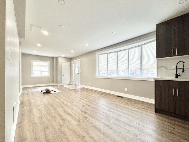 Photo du bâtiment - 53 Martin Rd