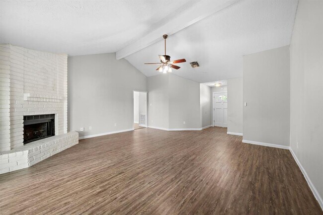 Building Photo - 13438 S Thorntree Dr