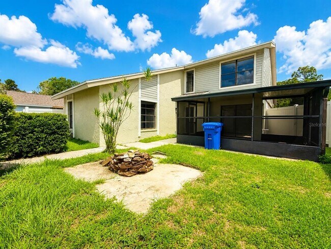 Foto del edificio - 5104 Springwater Ct