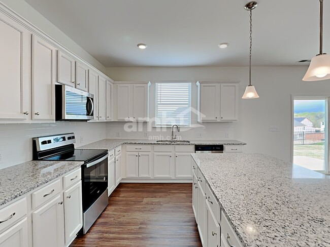 Building Photo - 2119 Laurel Walk Ln