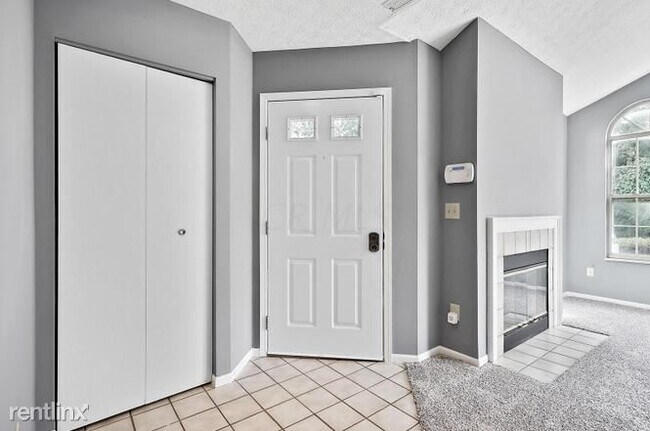 Foto del edificio - 2 br, 2 bath Condo - 301 Villa Oaks Ln