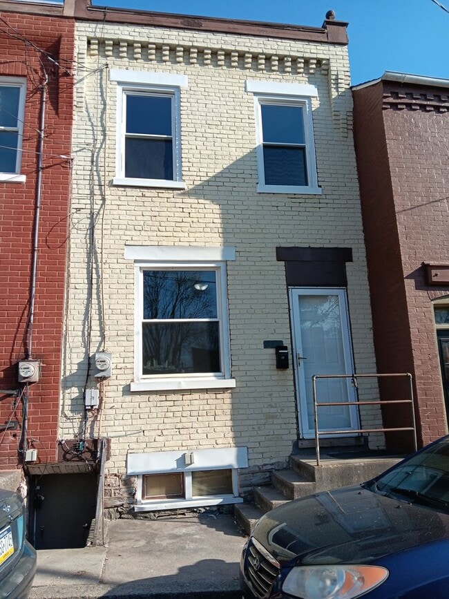 Building Photo - 538 Lafayette St